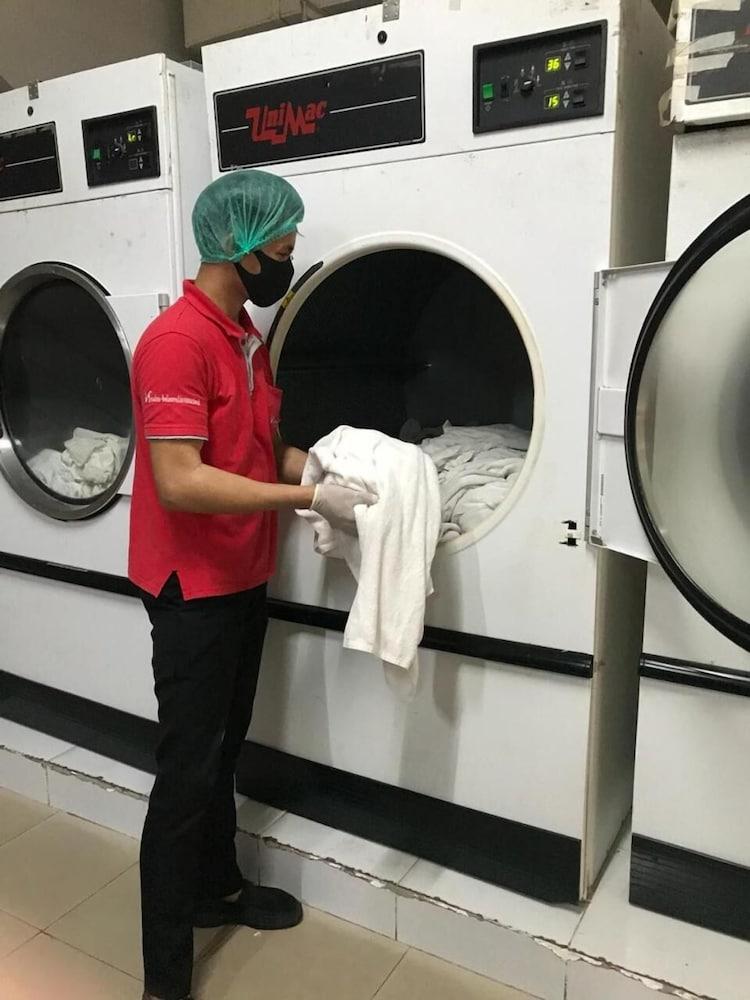 Swiss-Belinn Balikpapan Екстер'єр фото